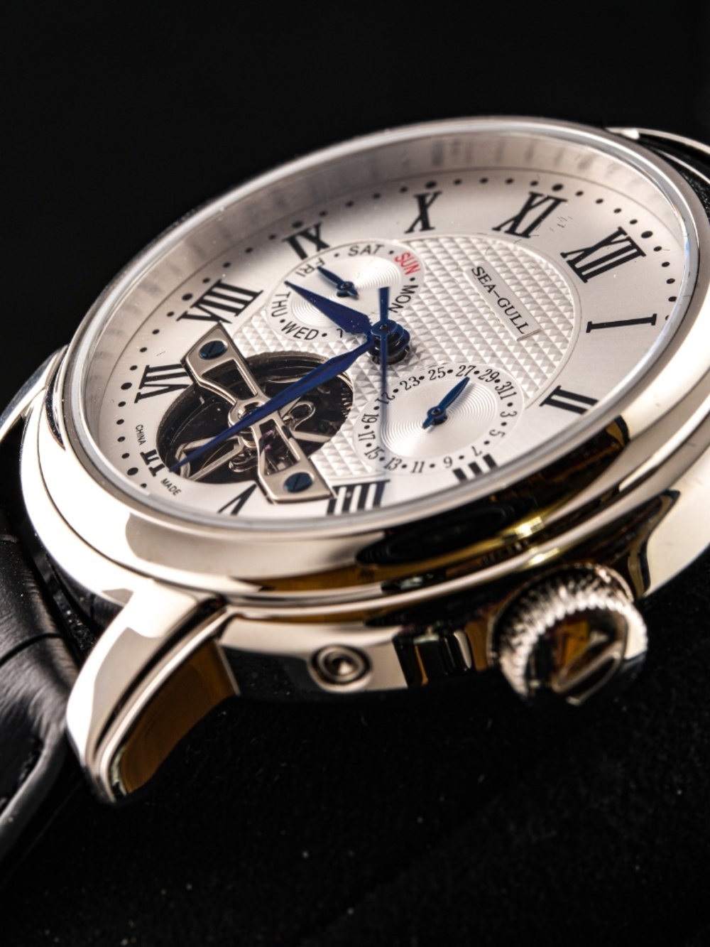 Seagull Watch | Flywheel Multifunctional Business Watch 42mm - Picture 4 of 14